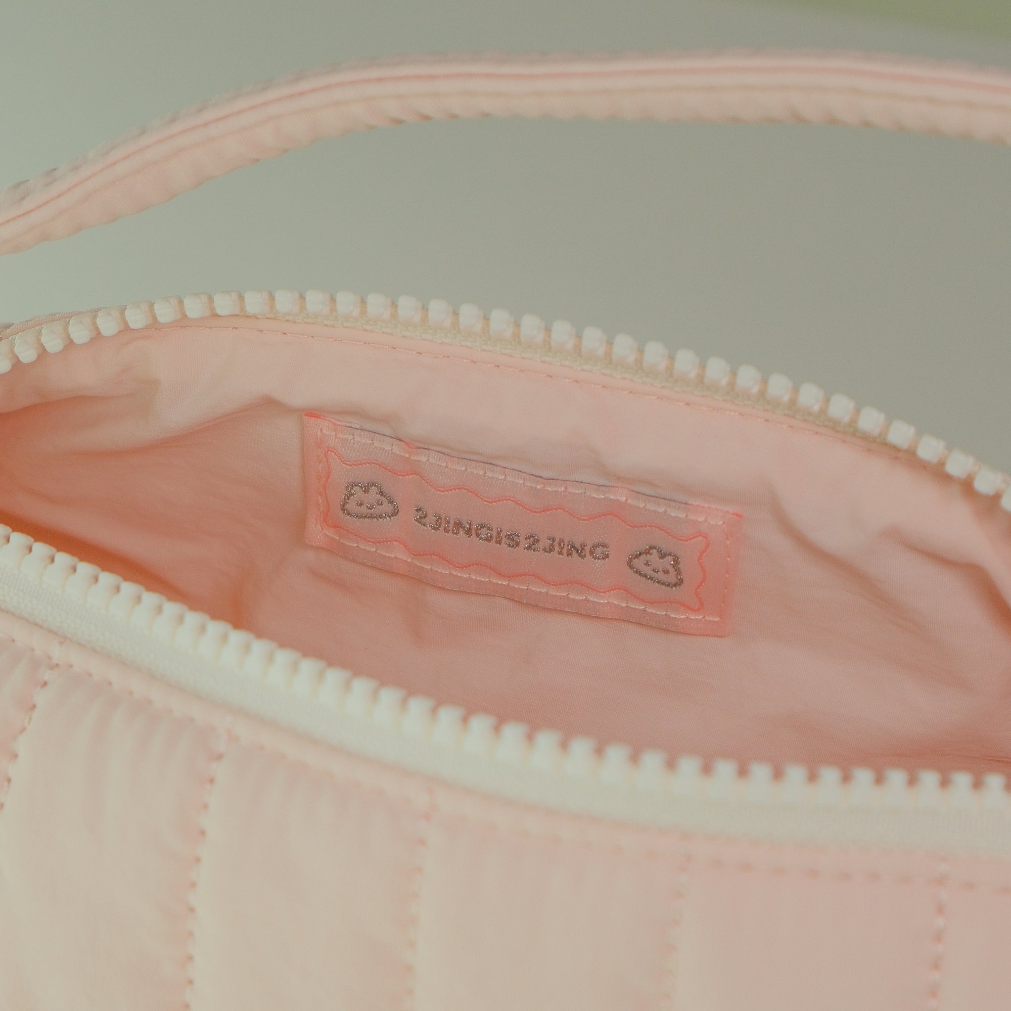 Rollcake Bunnie Bag