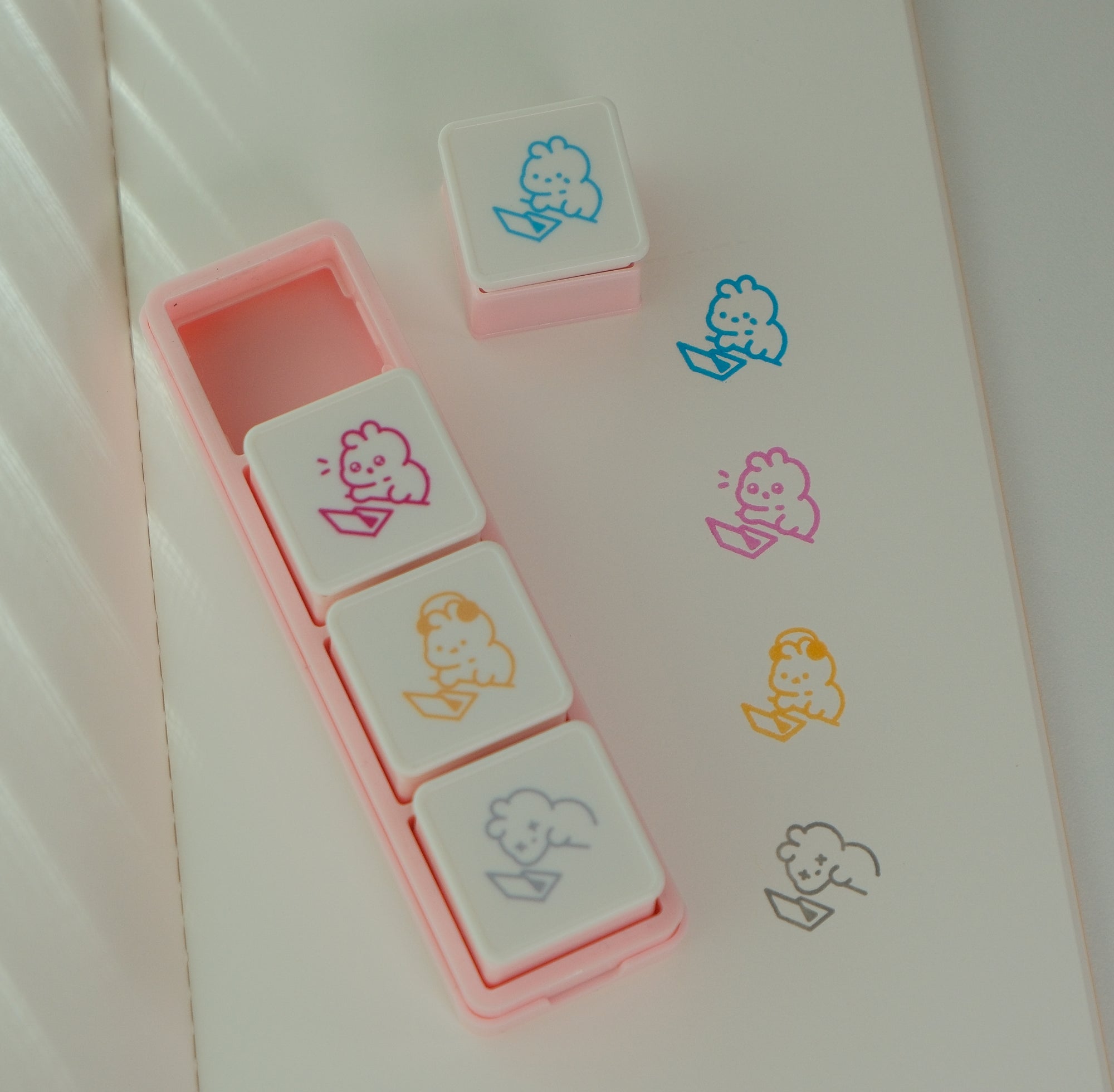 Large Bunnie Button Stamp