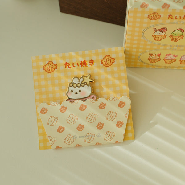 Bunnie Taiyaki Blind Box Pin