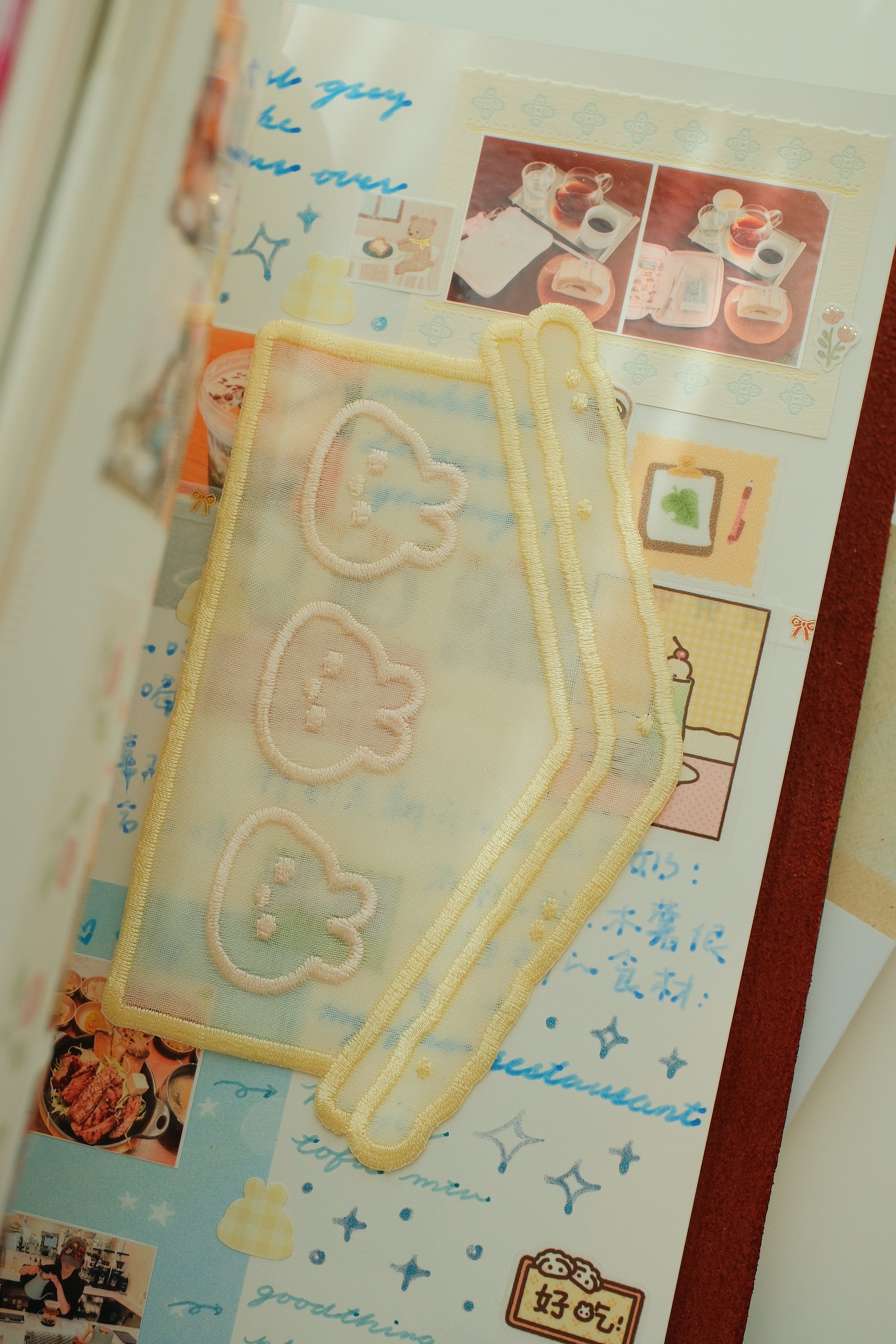 Classic Bunnie Embroidered Bookmark